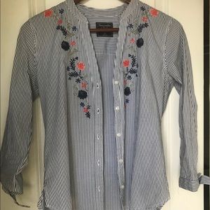 Abercrombie & Fitch Floral Top